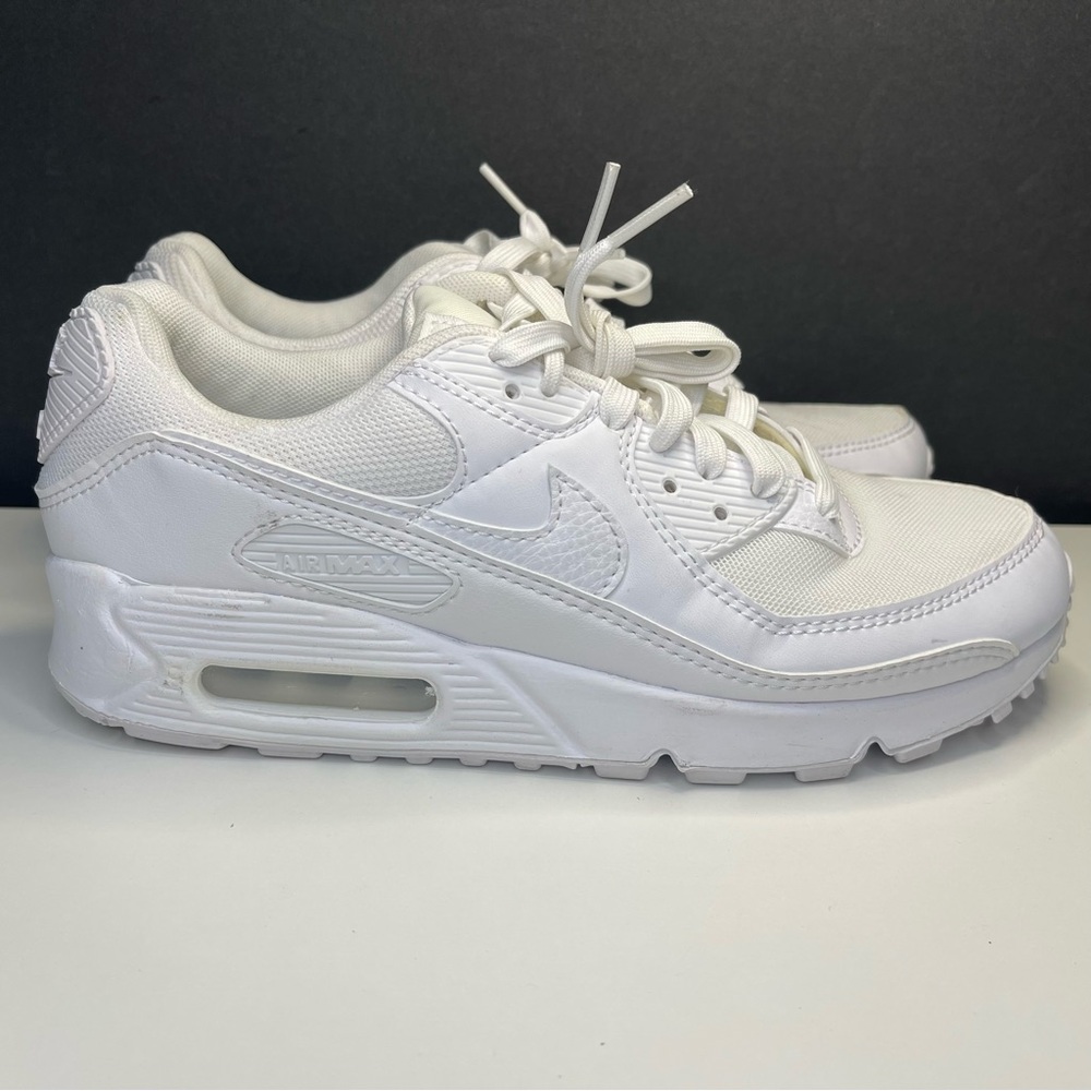 Nike Air Max 90 Shoes Casual White DH8010-100 Woman's Size 7.5 - Picture 3 of 9